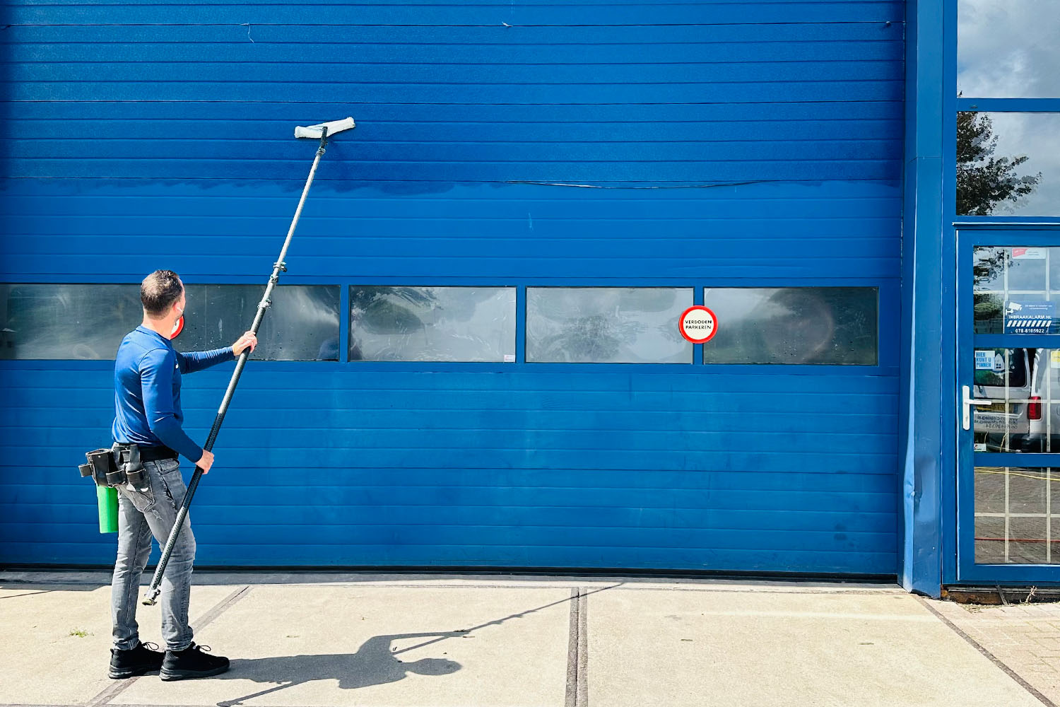 Allround facility services 1